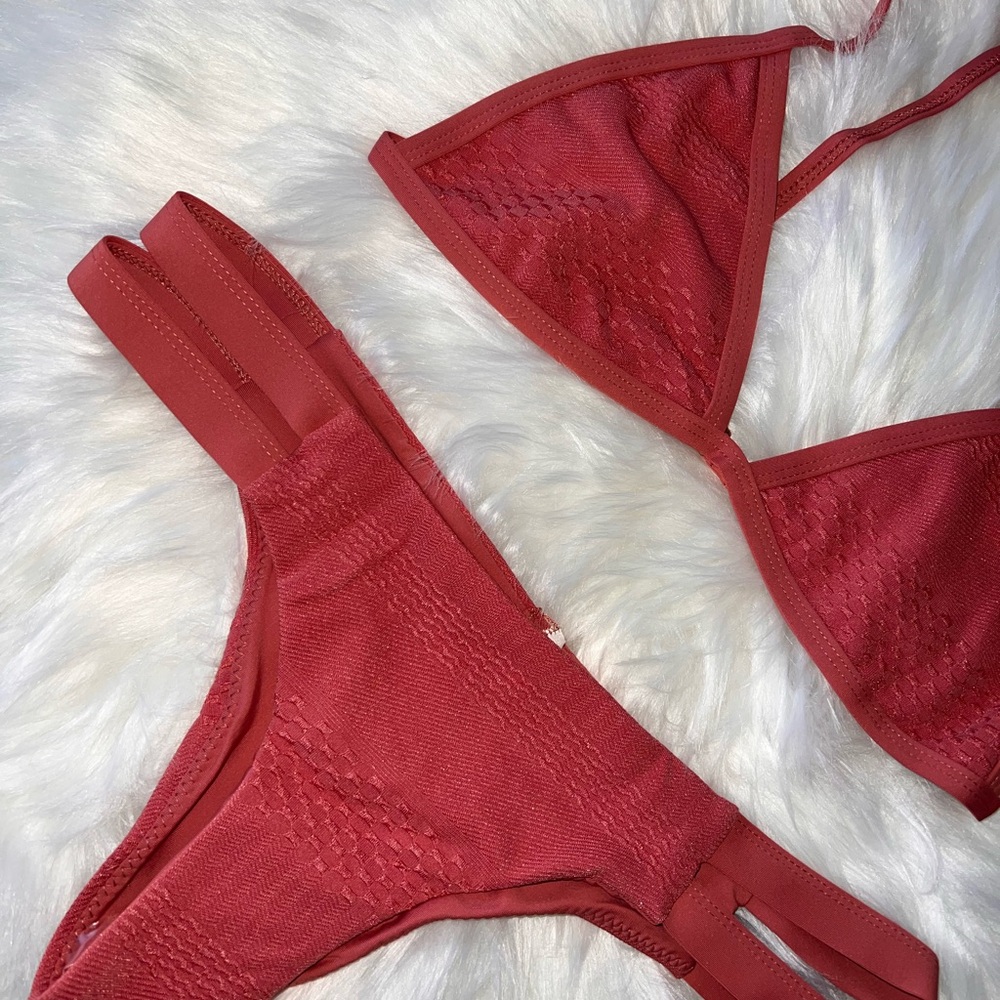 Tavik Red Ribbed Bikini Set with Triangle Top - Picture 3 of 9